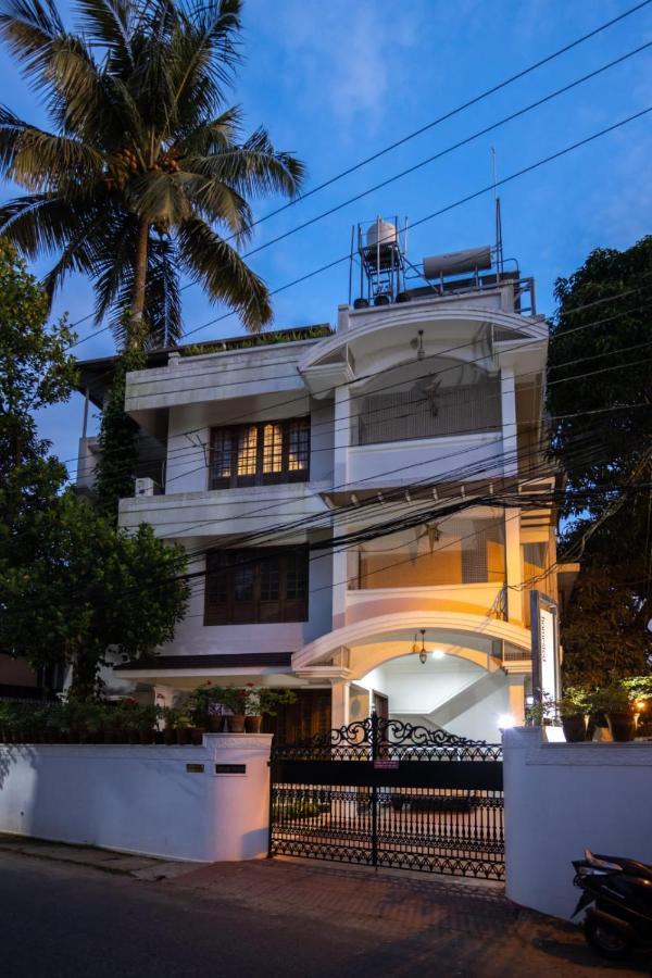 Homested Homestay Fort Kochi エクステリア 写真