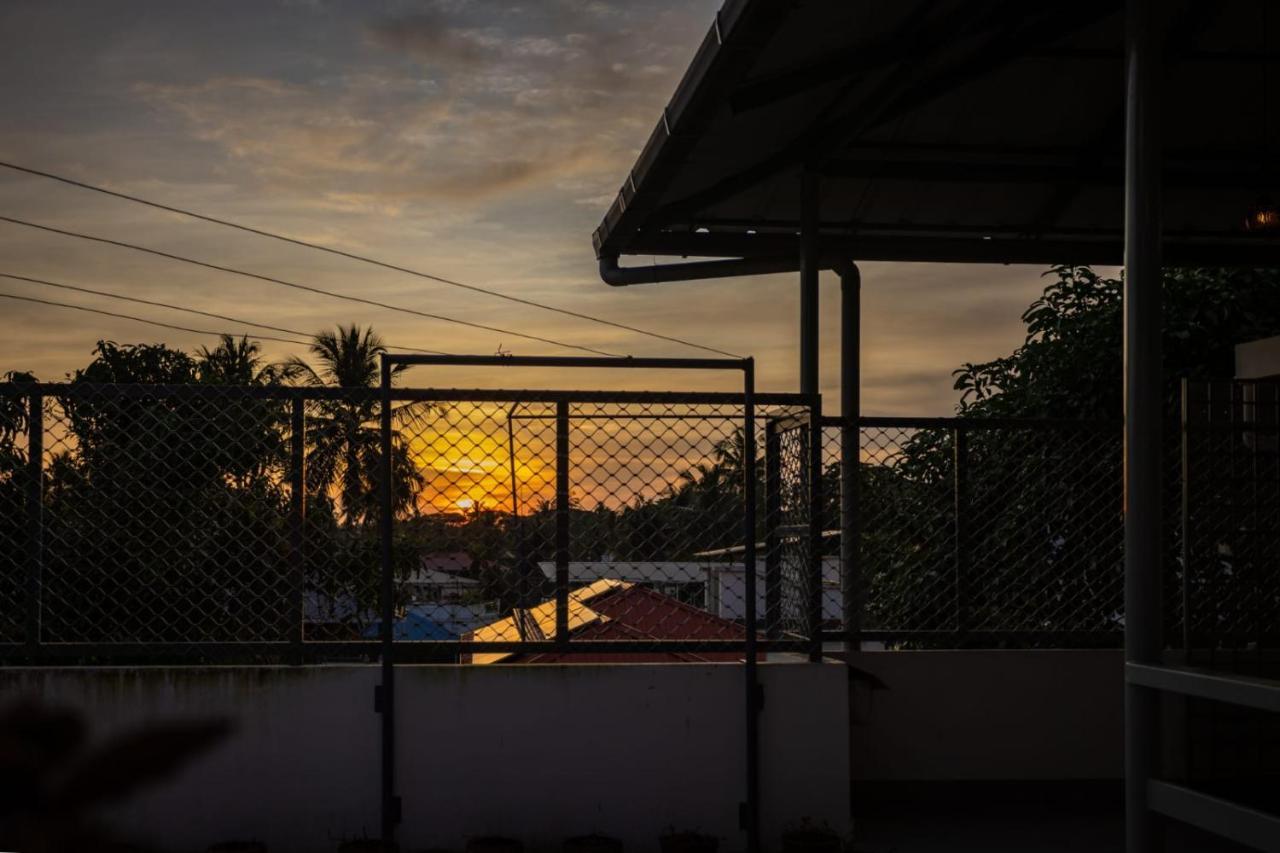 Homested Homestay Fort Kochi エクステリア 写真